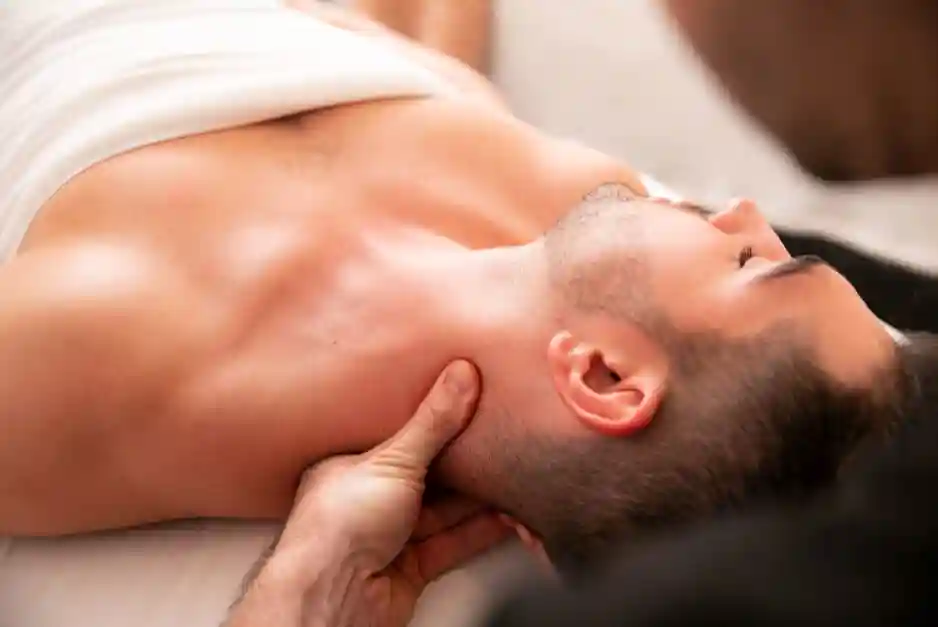 deep-tissue-massage-in-sharjah